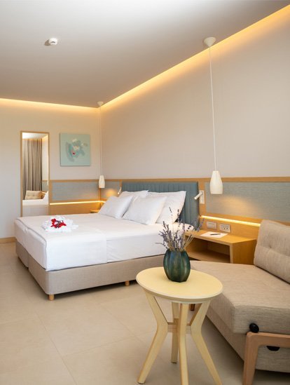 DELUXE ROOM LATERAL SEA VIEW